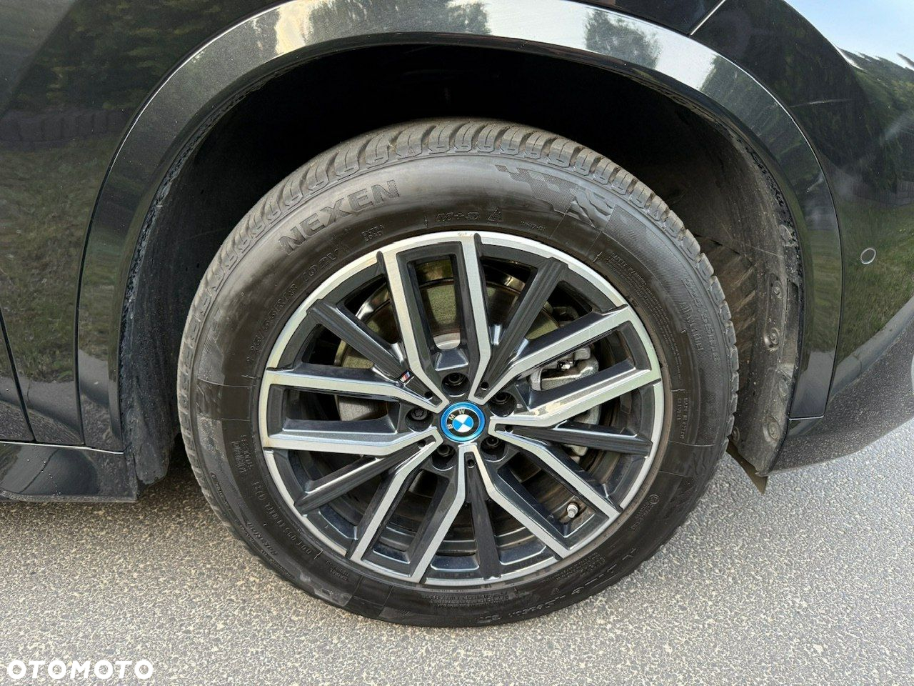BMW iX1 xDrive30 66.5kWh M Sport - 7