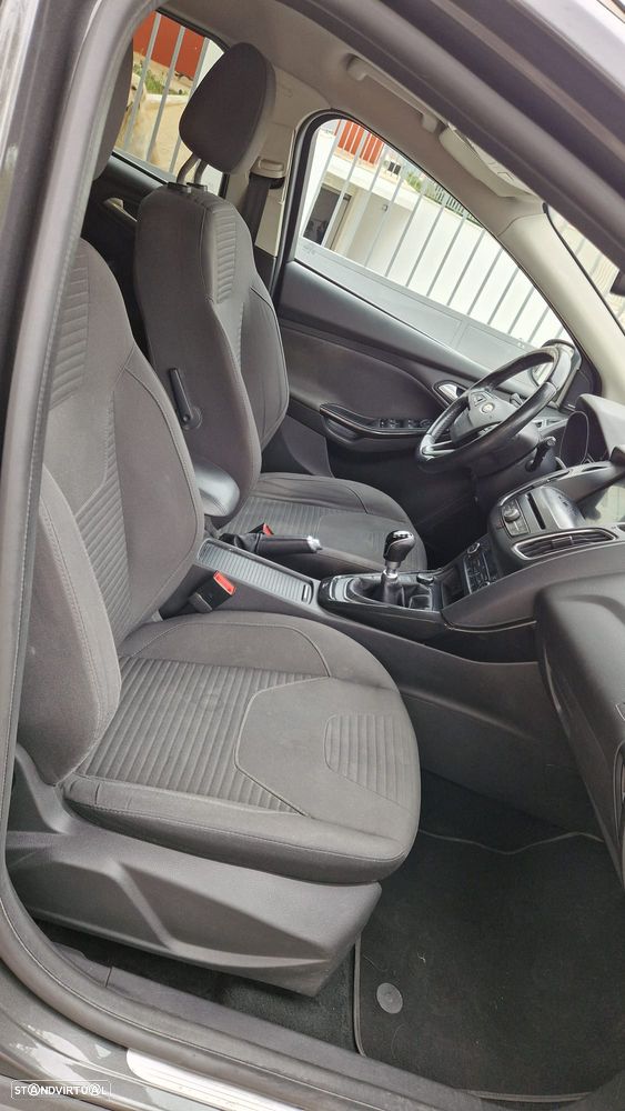 Ford Focus 1.5 TDCi Titanium - 7