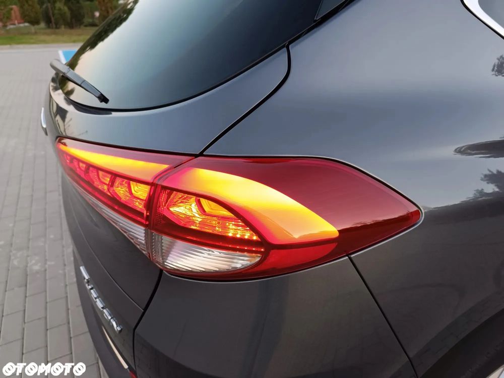 Hyundai Tucson 1.6 GDI BlueDrive Style 2WD - 11