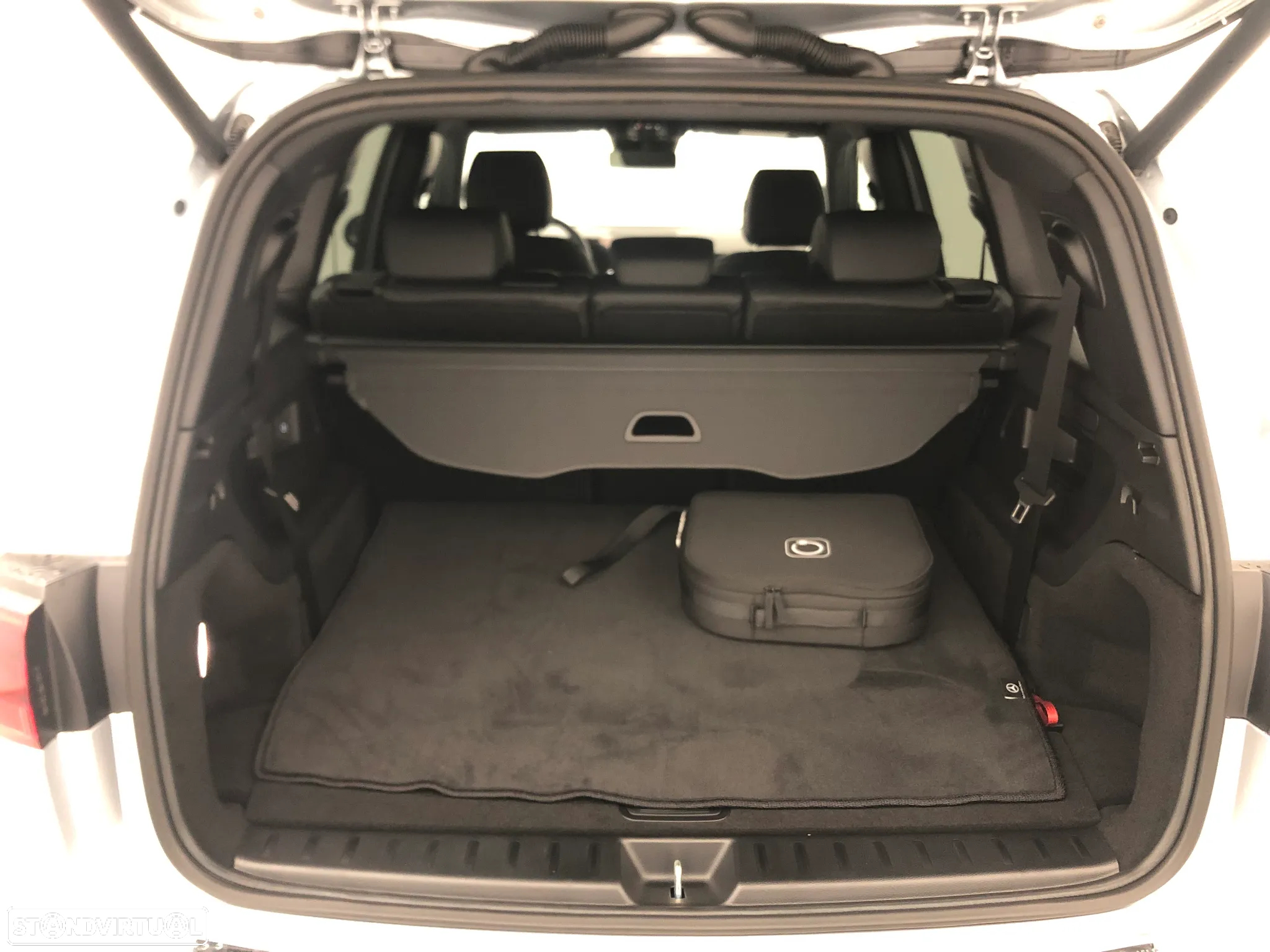 Mercedes-Benz EQB 250+ Edition - 27