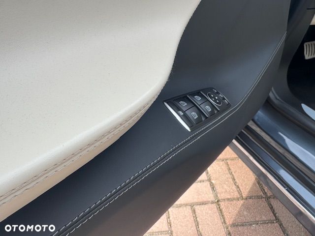 Tesla Model S Performance - 16