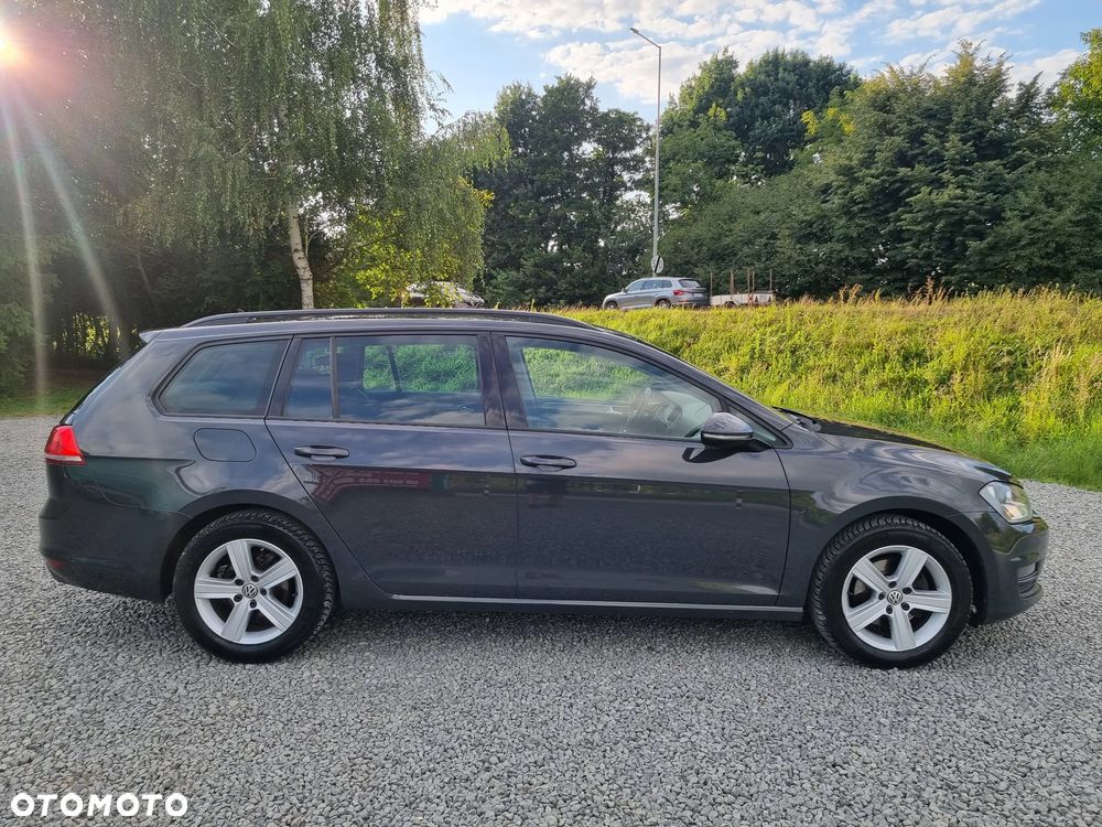 Volkswagen Golf 1.6 TDI BlueMotion Technology Comfortline - 10