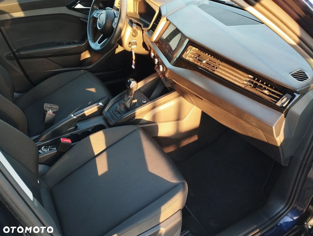 Audi A1 Sportback 30 TFSI S tronic - 18