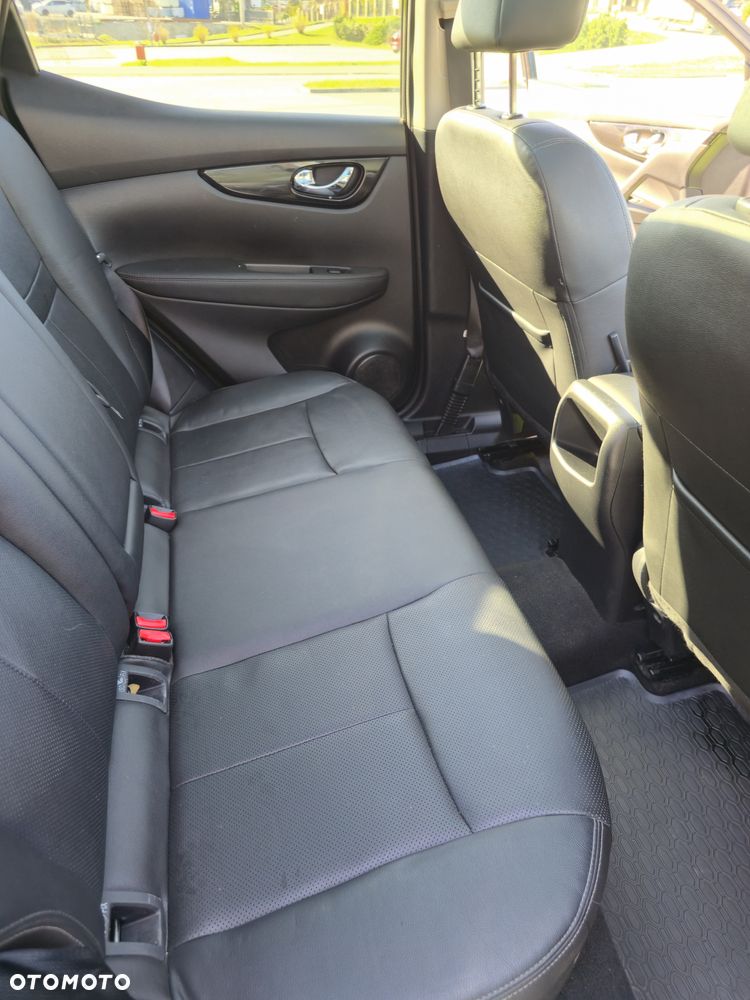 Nissan Qashqai 1.6 DCi Acenta Xtronic EU6 - 12