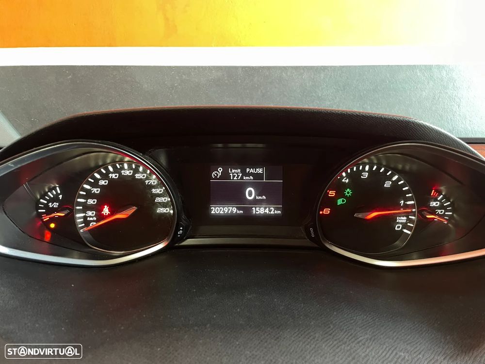 Peugeot 308 e-HDi FAP 115 Stop&Start Allure - 18