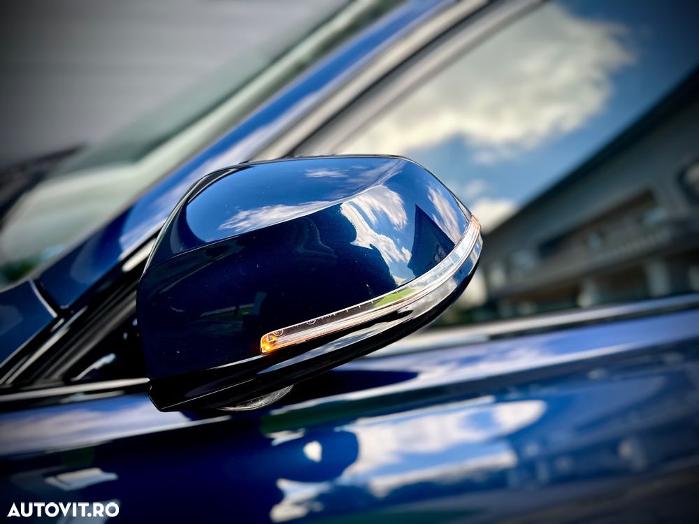 BMW Seria 3 320d Aut. xDrive Luxury Line - 35