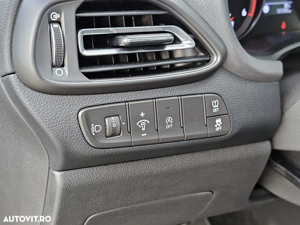 Hyundai i30 1.6 CRDI DCT Trend - 21