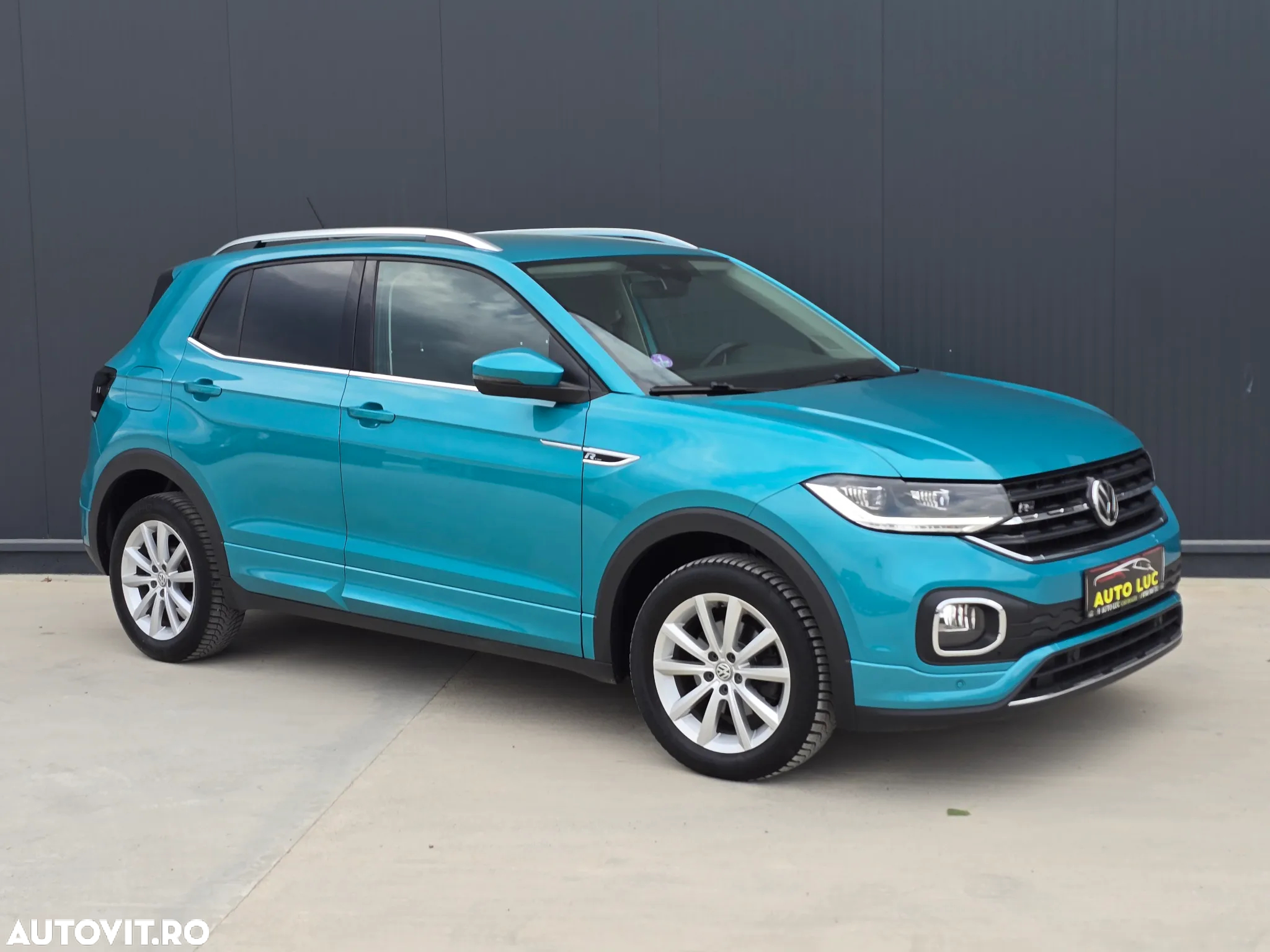 Volkswagen T-Cross - 2
