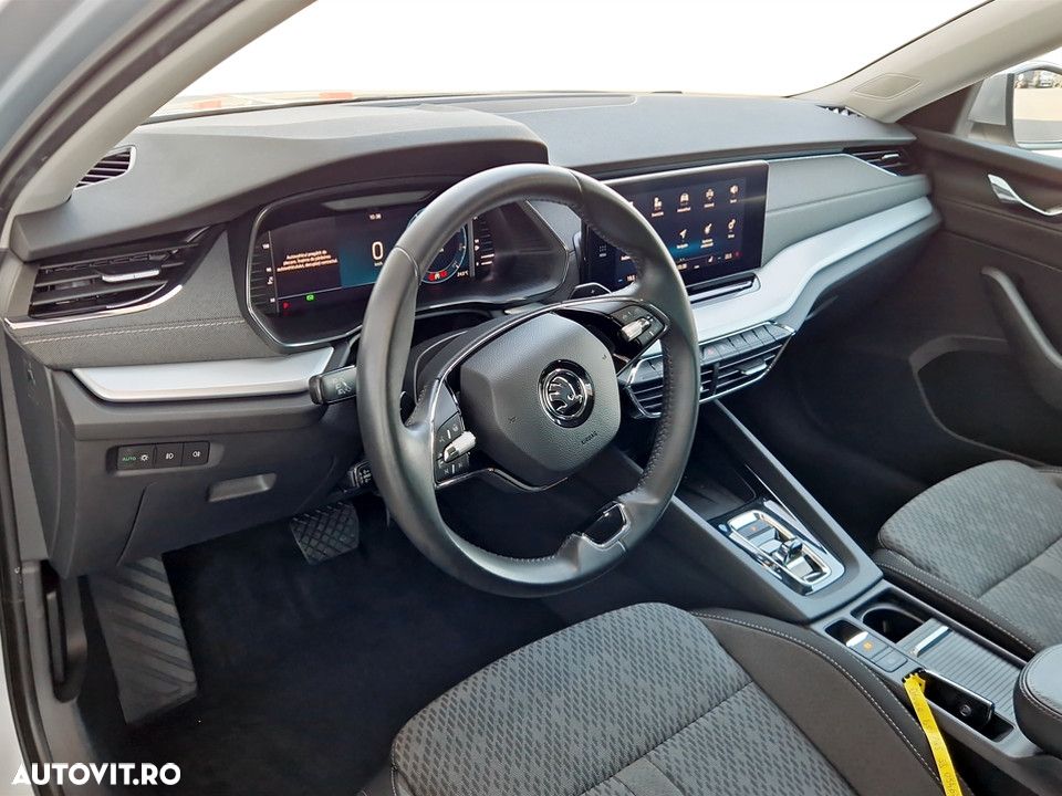 Skoda Octavia 2.0 TDI DSG Style - 18