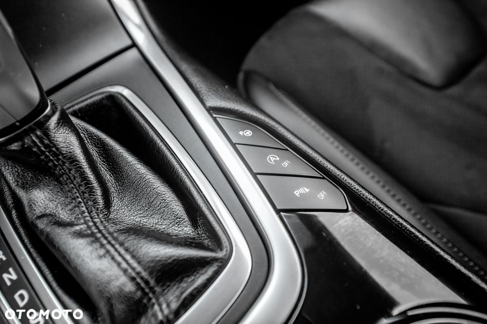 Ford Edge 2.0 TDCi Twin-Turbo 4WD Sport - 25