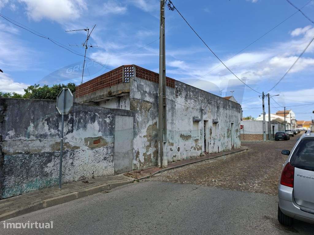 Moradia T1 c/ Pátio - Grande imagem: 2/7