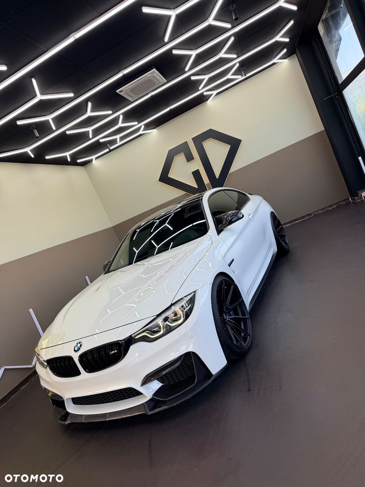 BMW M4 - 2