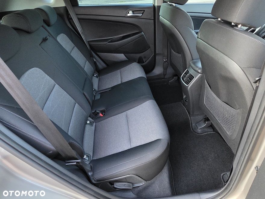 Hyundai Tucson 1.6 GDi Comfort 2WD - 18