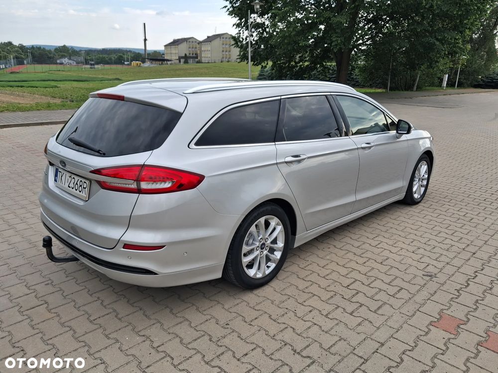 Ford Mondeo 2.0 EcoBlue Titanium - 4