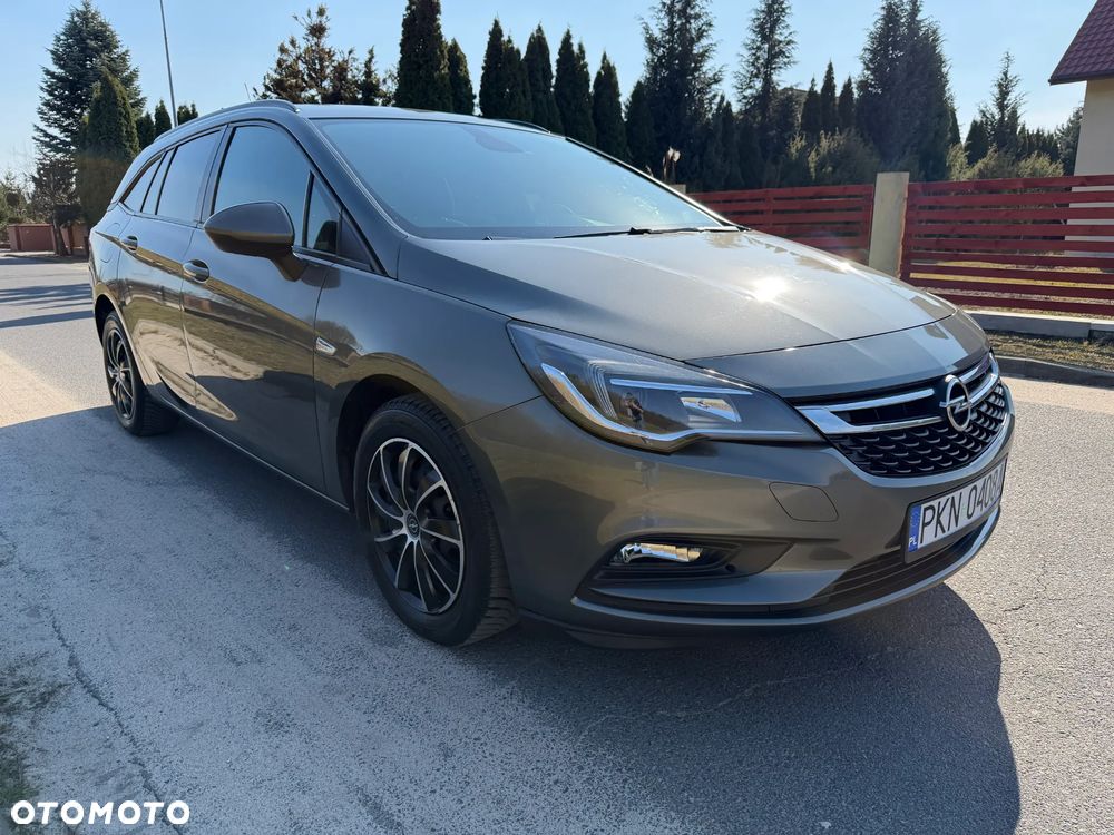 Opel Astra - 1
