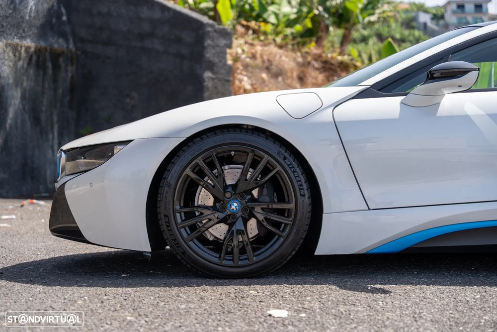 BMW i8 Standard - 9