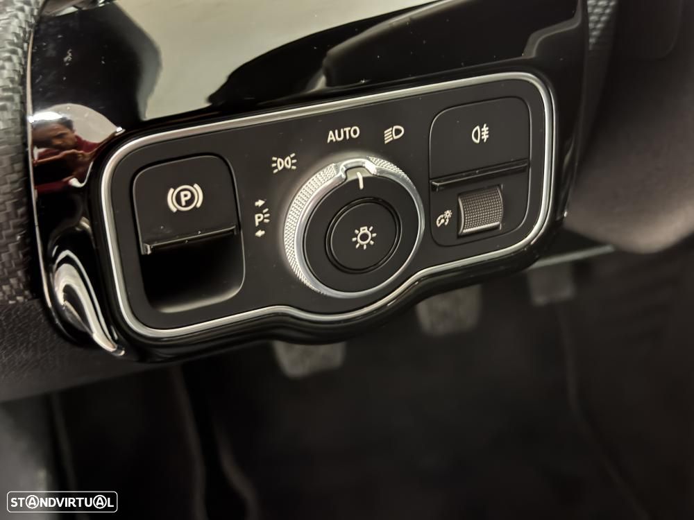 Mercedes-Benz CLA 180 d Style - 25