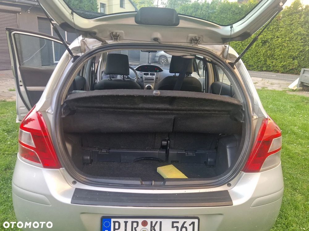 Toyota Yaris 1.33 Prestige - 16