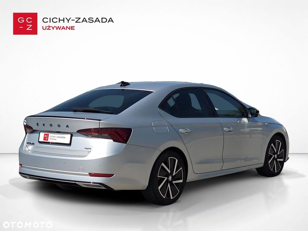 Skoda Octavia 2.0 TSI 4x4 Sportline DSG - 5