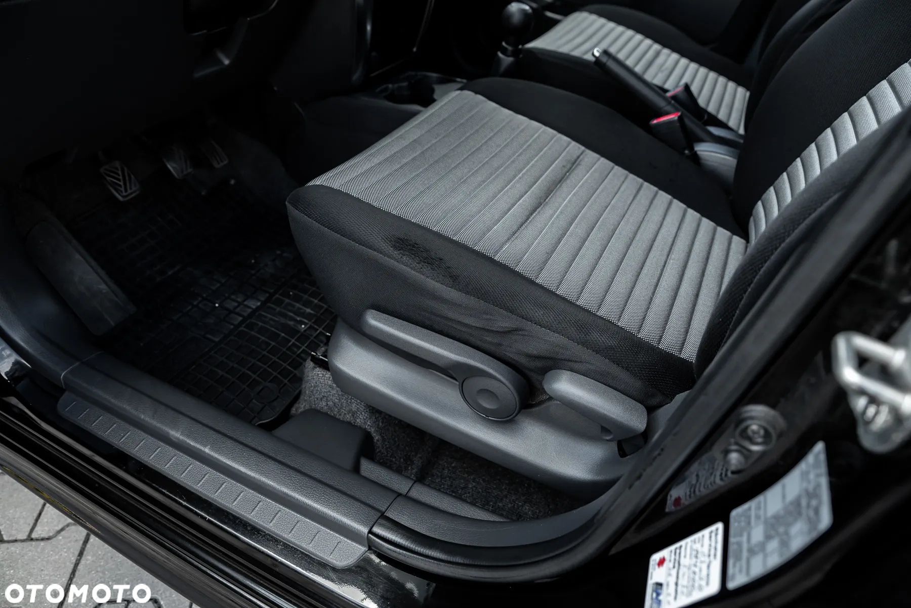 Suzuki SX4 1.6 Premium - 21