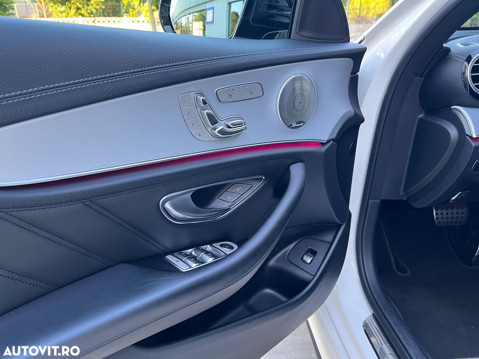 Mercedes-Benz E 53 AMG 4Matic AMG Speedshift 9G-MCT - 13