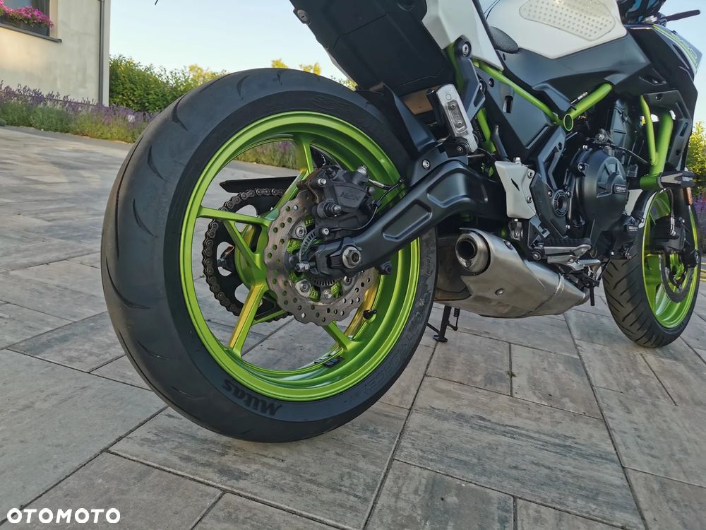 Kawasaki Z 650 - 17