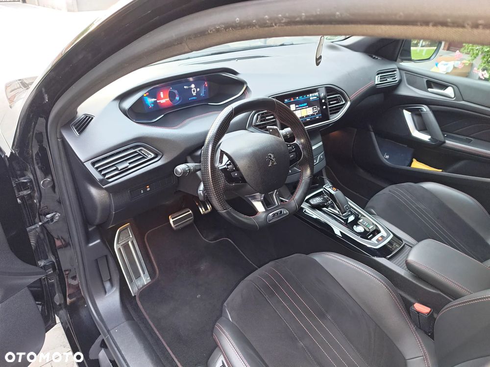 Peugeot 308 1.5 BlueHDi GT Pack S&S EAT8 - 15