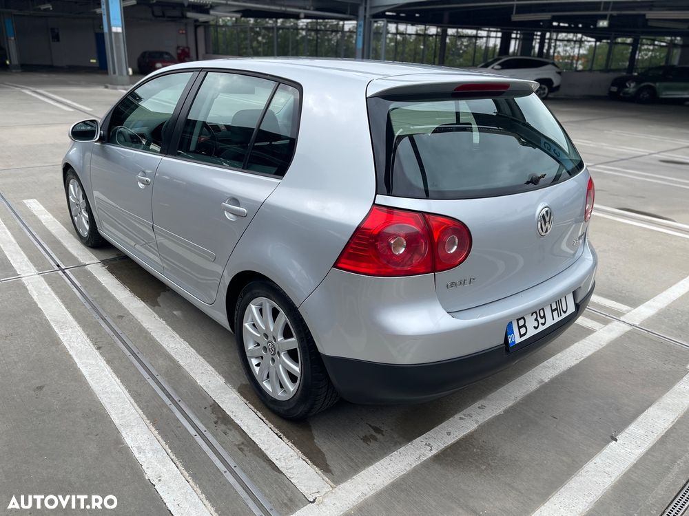 Volkswagen Golf 2.0 TDI Sportline - 9