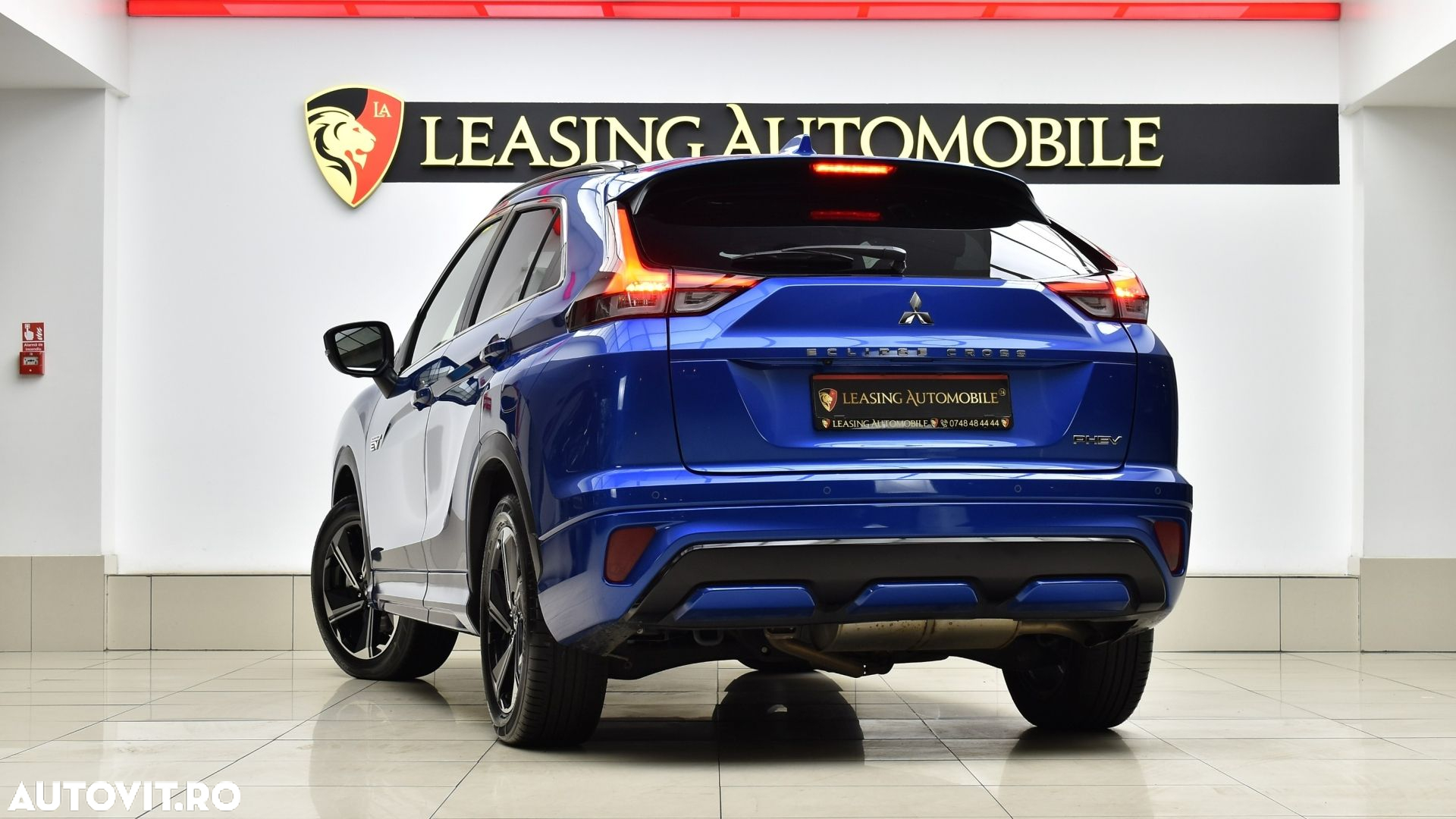 Mitsubishi Eclipse-Cross Plug-In Hybrid 4WD Intro Edition - 6