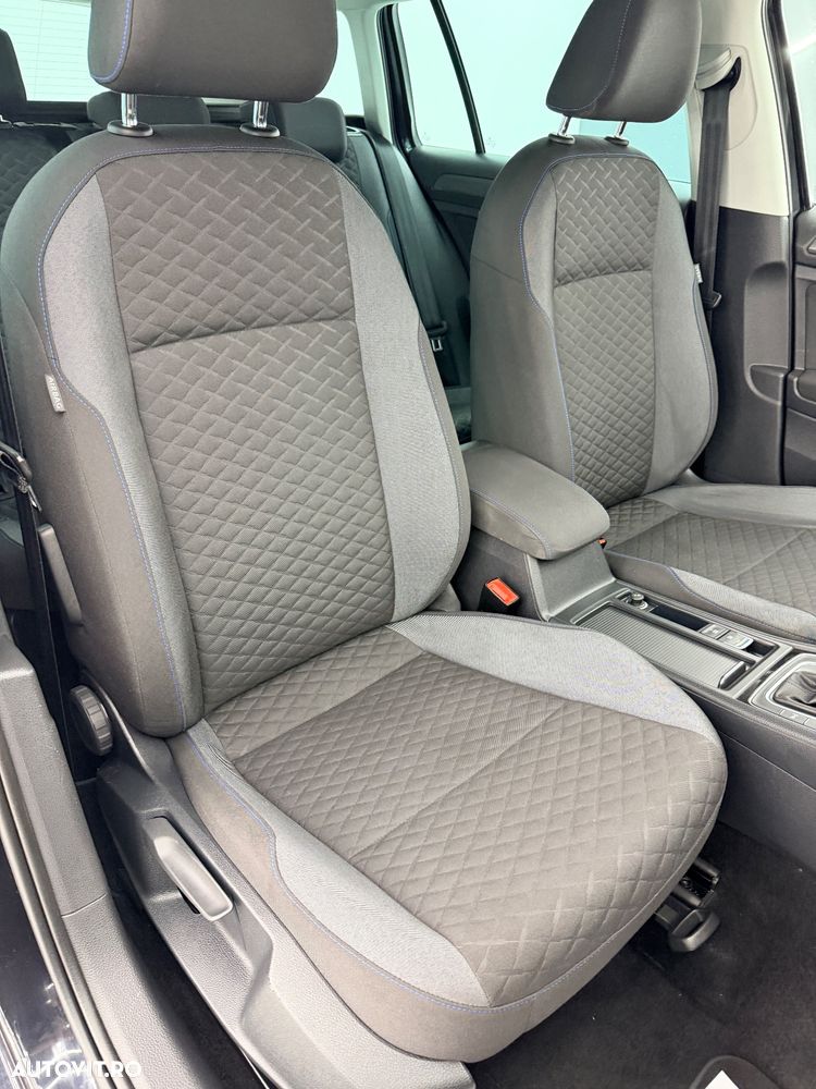 Volkswagen Golf Variant 1.6 TDI DSG Join - 10