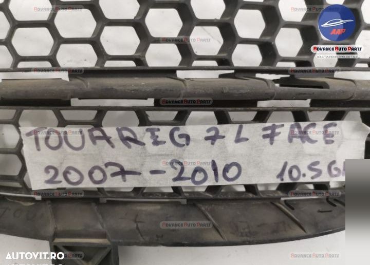 Grila Proiector Dreapta originala Volkswagen VW  Touareg  generatia 1 - 7