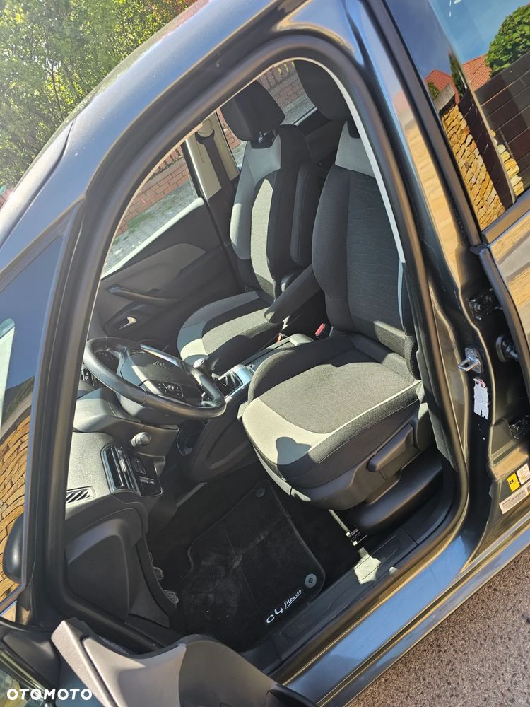 Citroën C4 Picasso 1.2 PureTech MoreLife - 31
