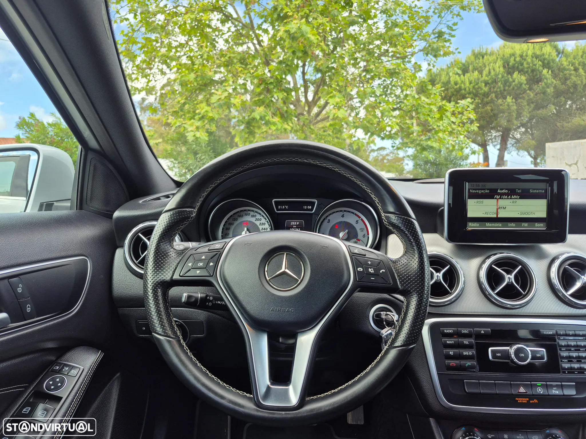 Mercedes-Benz GLA 200 (CDI) d Style - 12