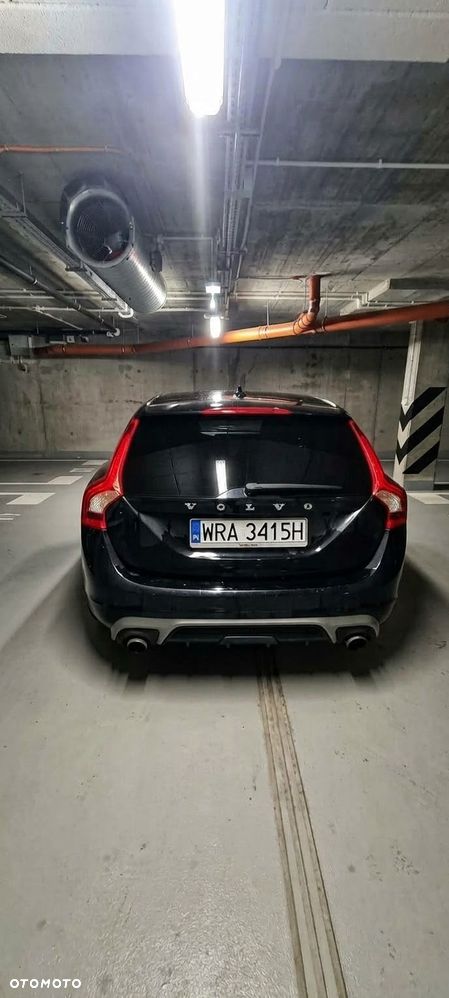Volvo V60 D4 Drive-E R-Design Kinetic - 4