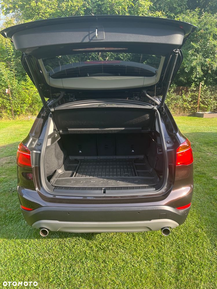 BMW X1 xDrive25d xLine - 4