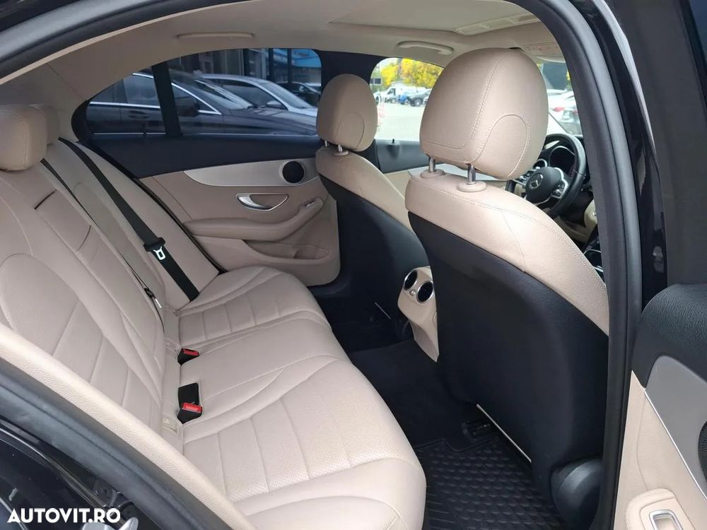 Mercedes-Benz C 200 4MATIC Aut. - 7