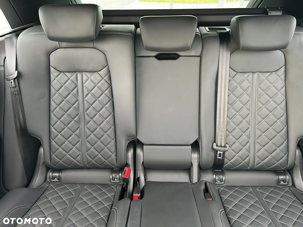 Audi Q8 60 TFSI e PHEV Quattro Tiptronic - 12