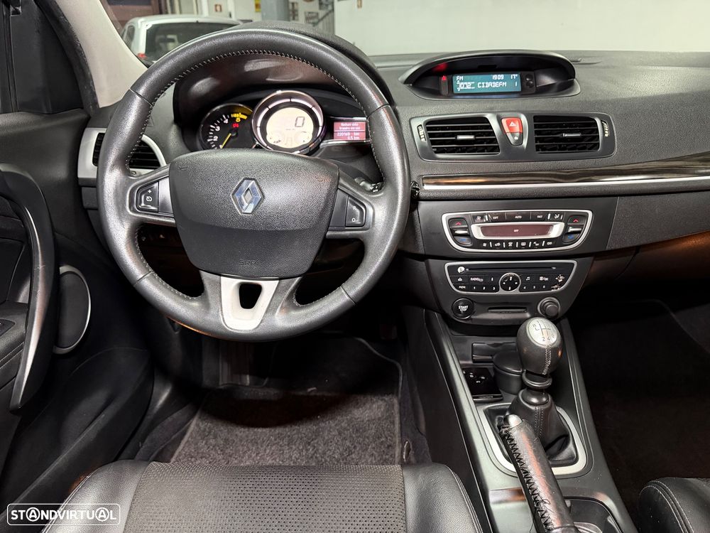 Renault Mégane 1.5 dCi Dynamique - 17
