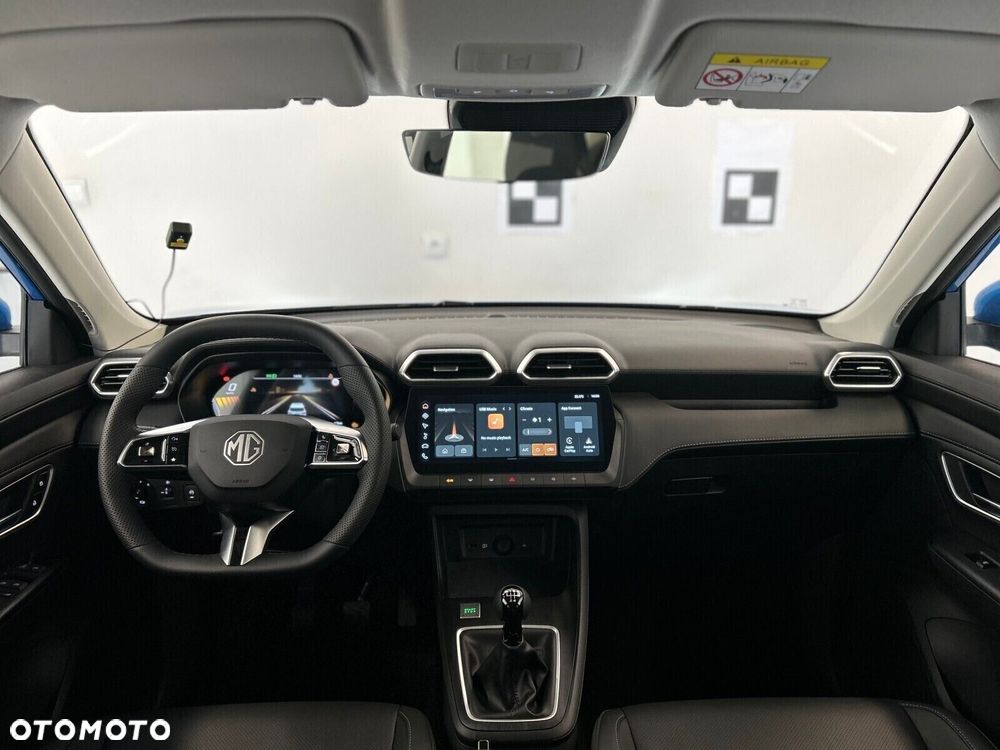 MG ZS - 12
