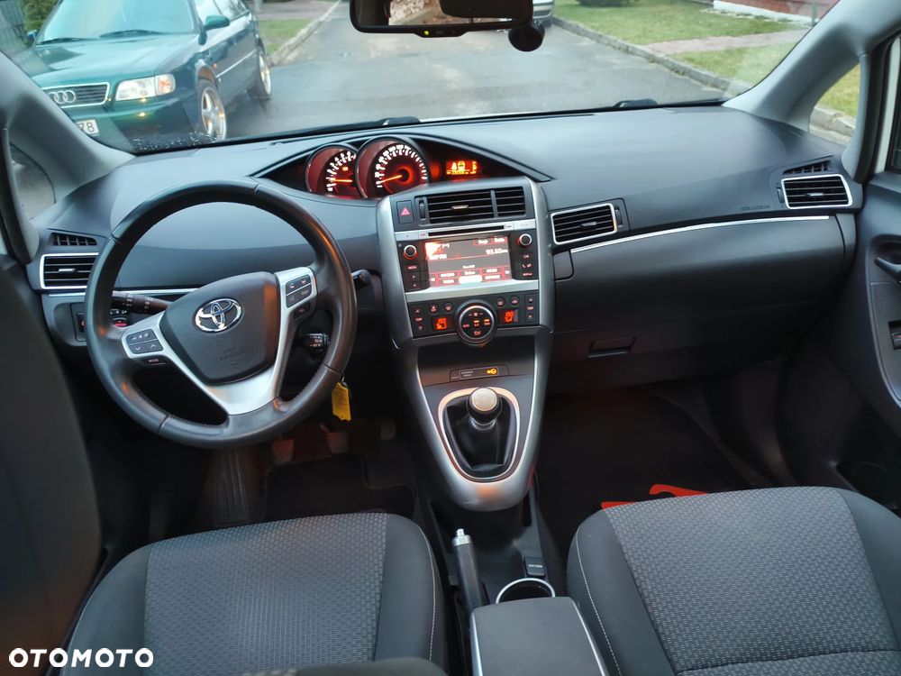 Toyota Verso 1.6 7-Sitzer Life - 6