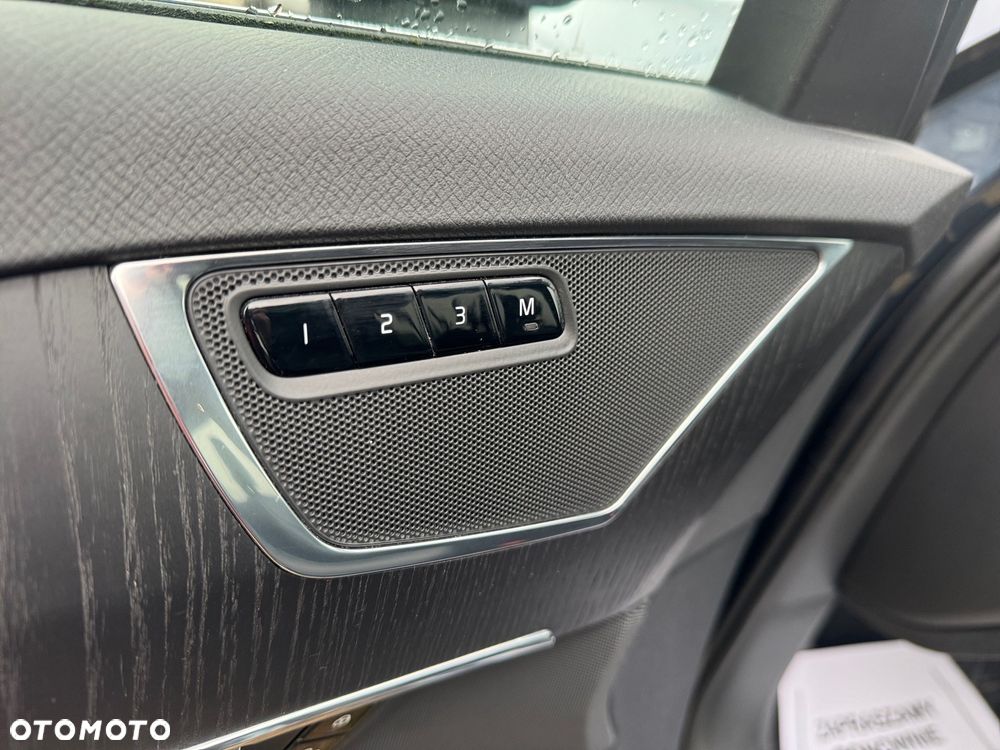 Volvo XC 90 T6 AWD Geartronic Momentum - 8