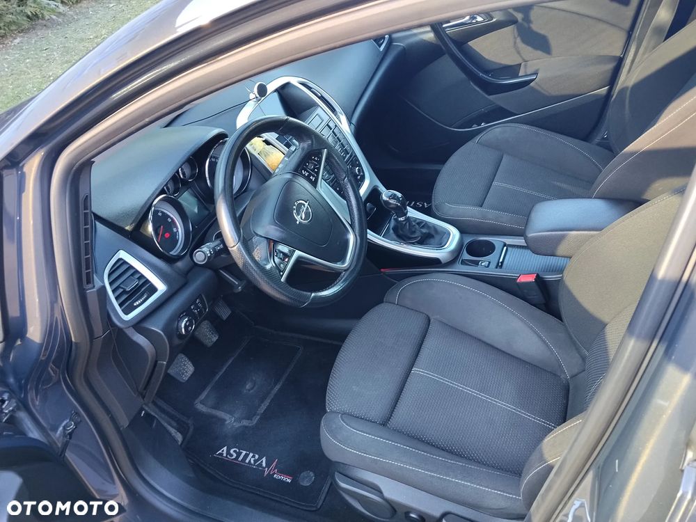 Opel Astra 1.6 CDTI Cosmo - 10