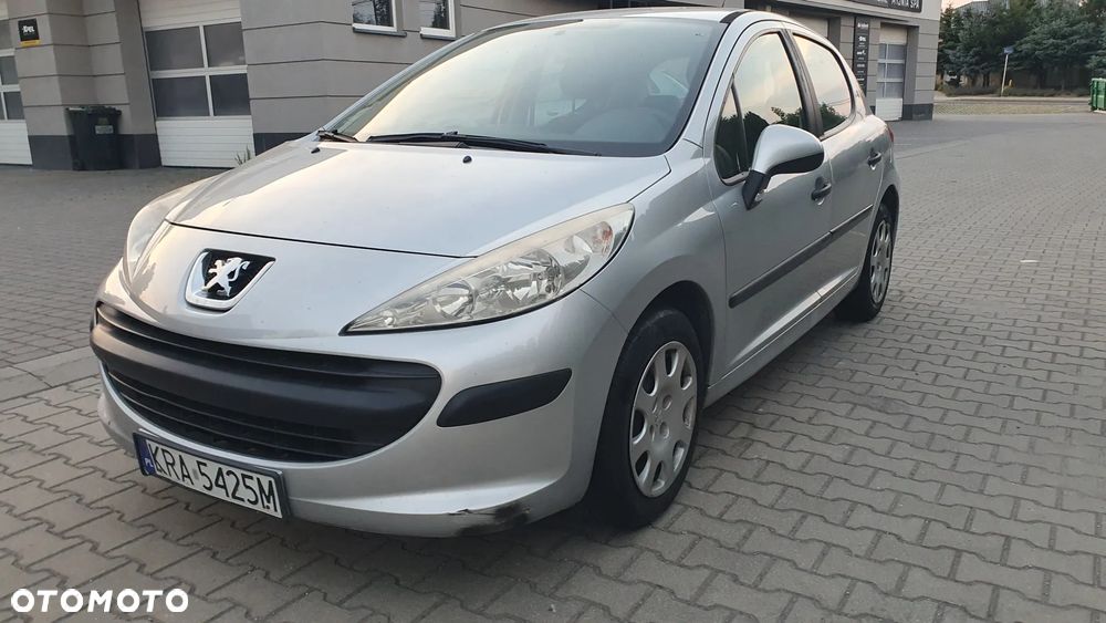 Peugeot 207 - 2