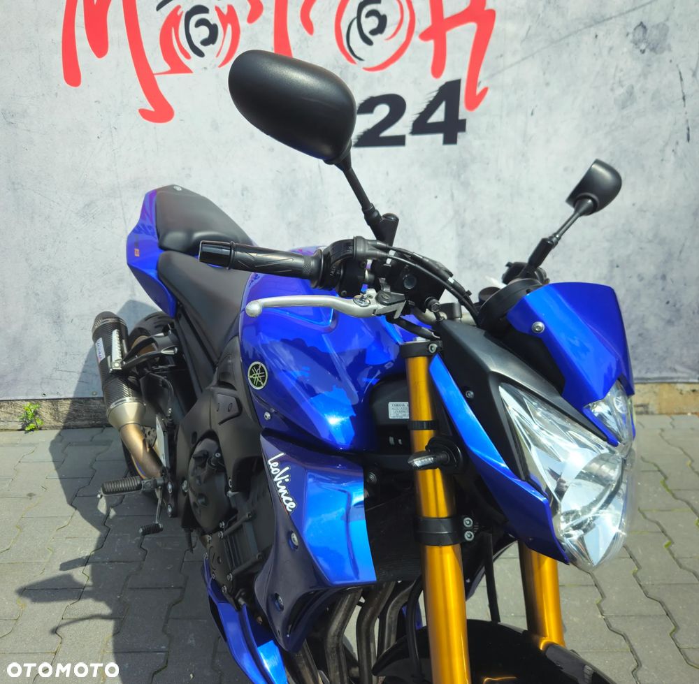 Yamaha FZ8 - 19