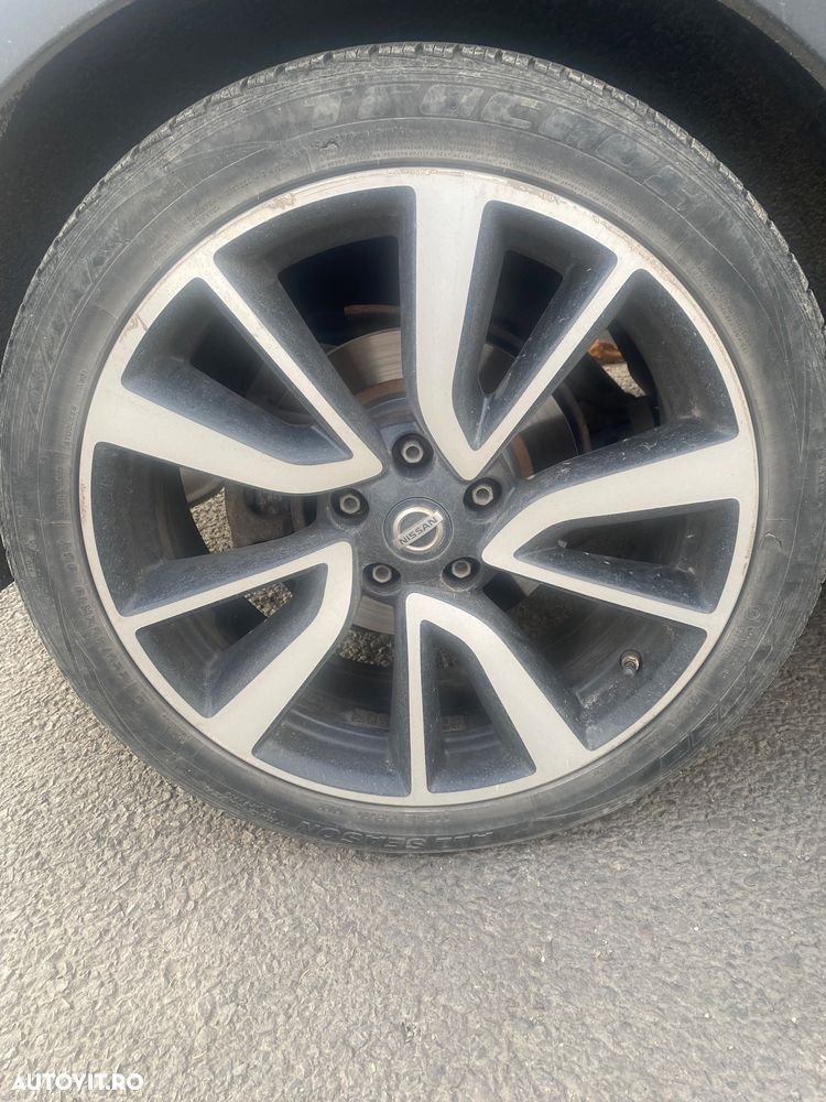 Nissan Qashqai - 15