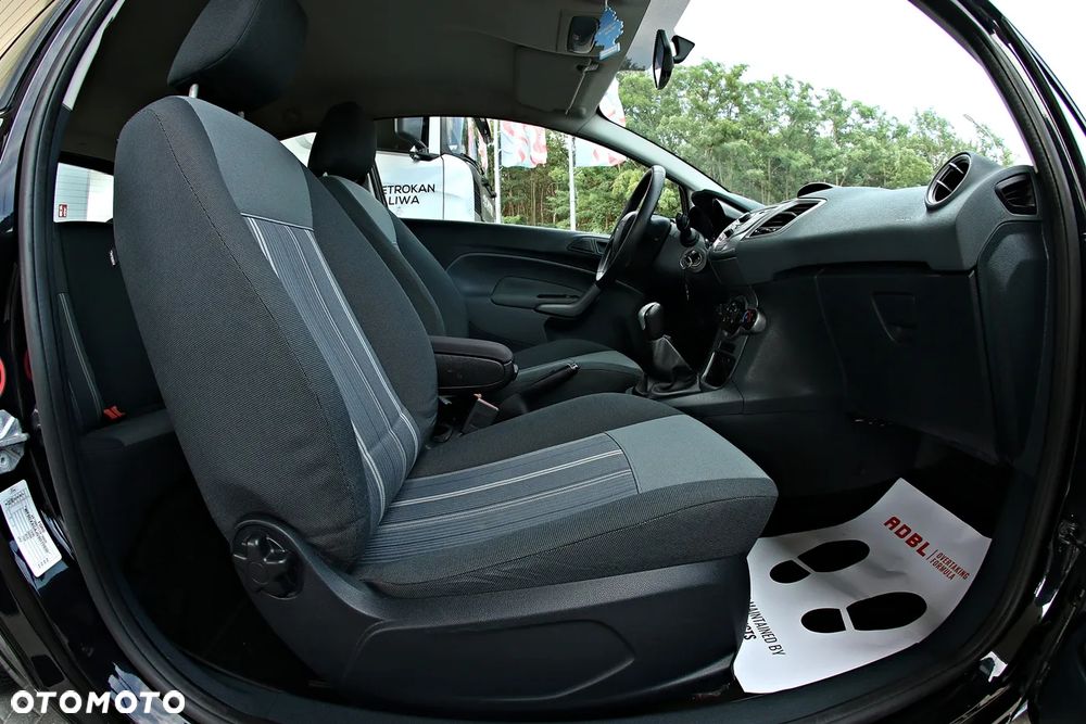 Ford Fiesta 1.25 Trend - 29