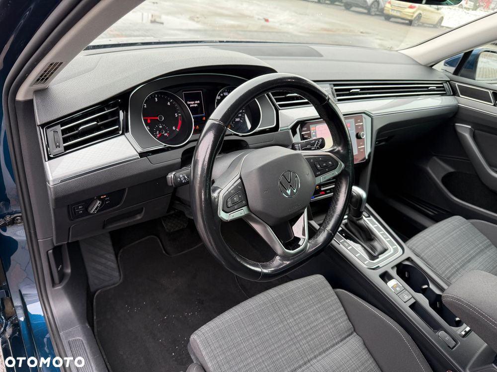 Volkswagen Passat 2.0 TDI DSG (BlueMotion Technology) Comfortline - 13