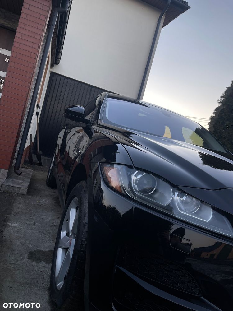 Jaguar F-Pace 35t AWD Prestige - 11