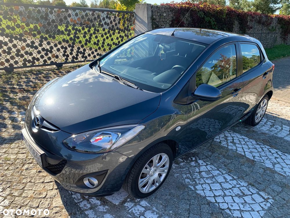 Mazda 2 - 5