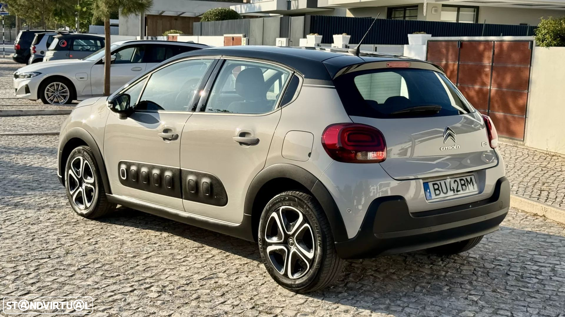 Citroën C3 1.2 PureTech Shine EAT6 - 4